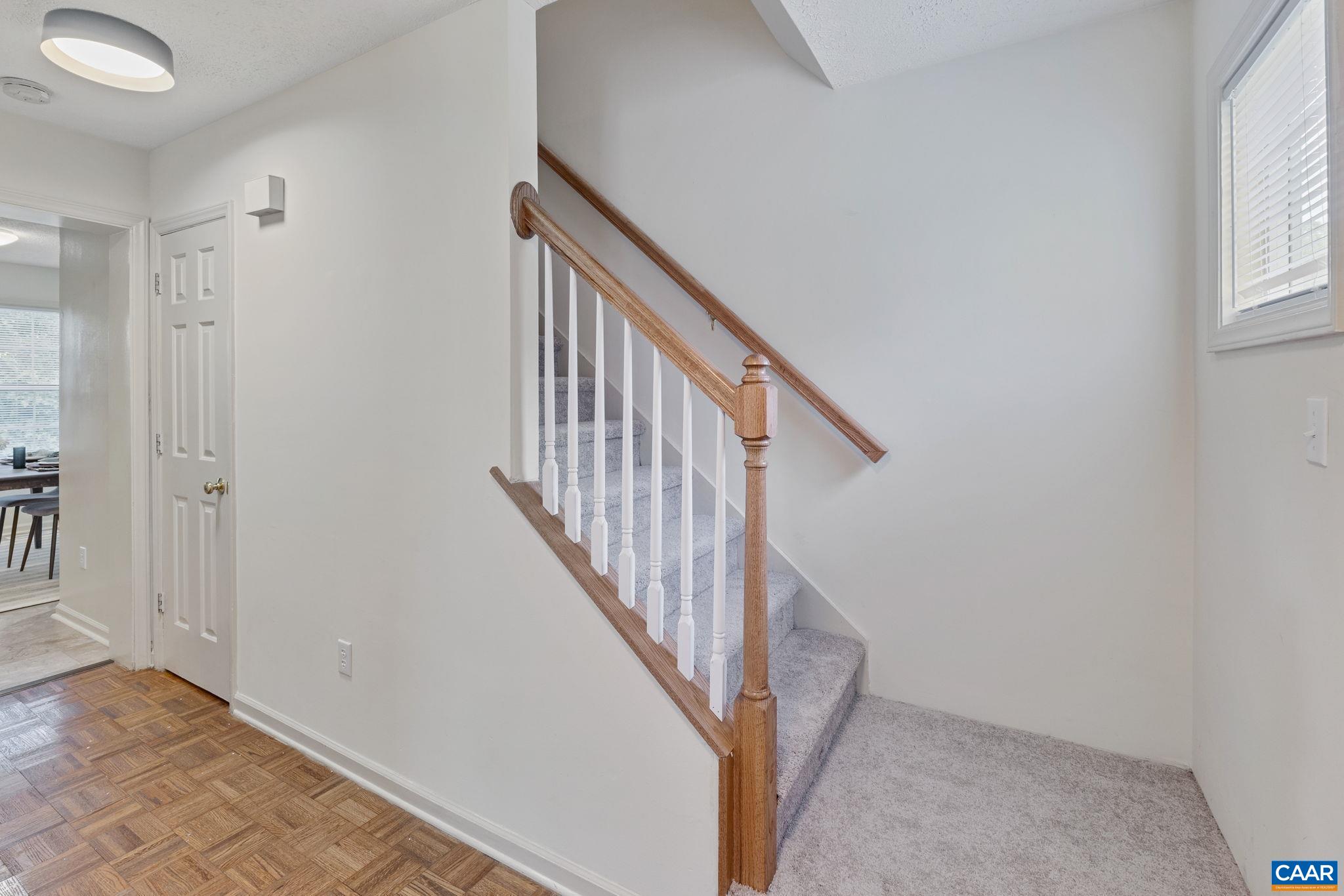 116 Brandywine Court Charlottesville, VA 22901 - Photo 4 of 19