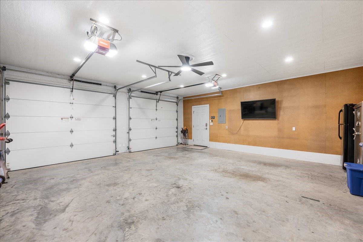 1207 Pecan Street Brenham, TX 77833 - Photo 23 of 29 a view of a livingroom with a ceiling fan
