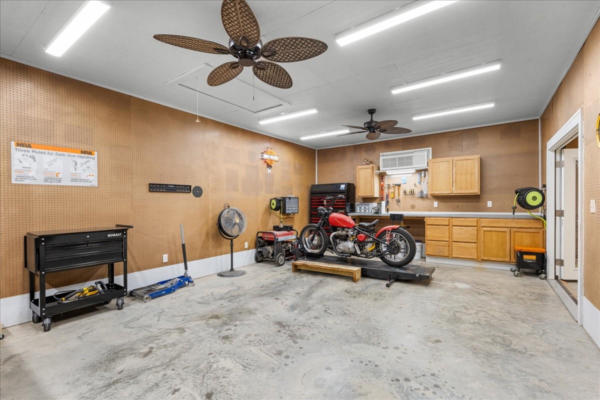 1207 Pecan Street Brenham, TX 77833 - Photo 24 of 29 a view of a room with gym equipment