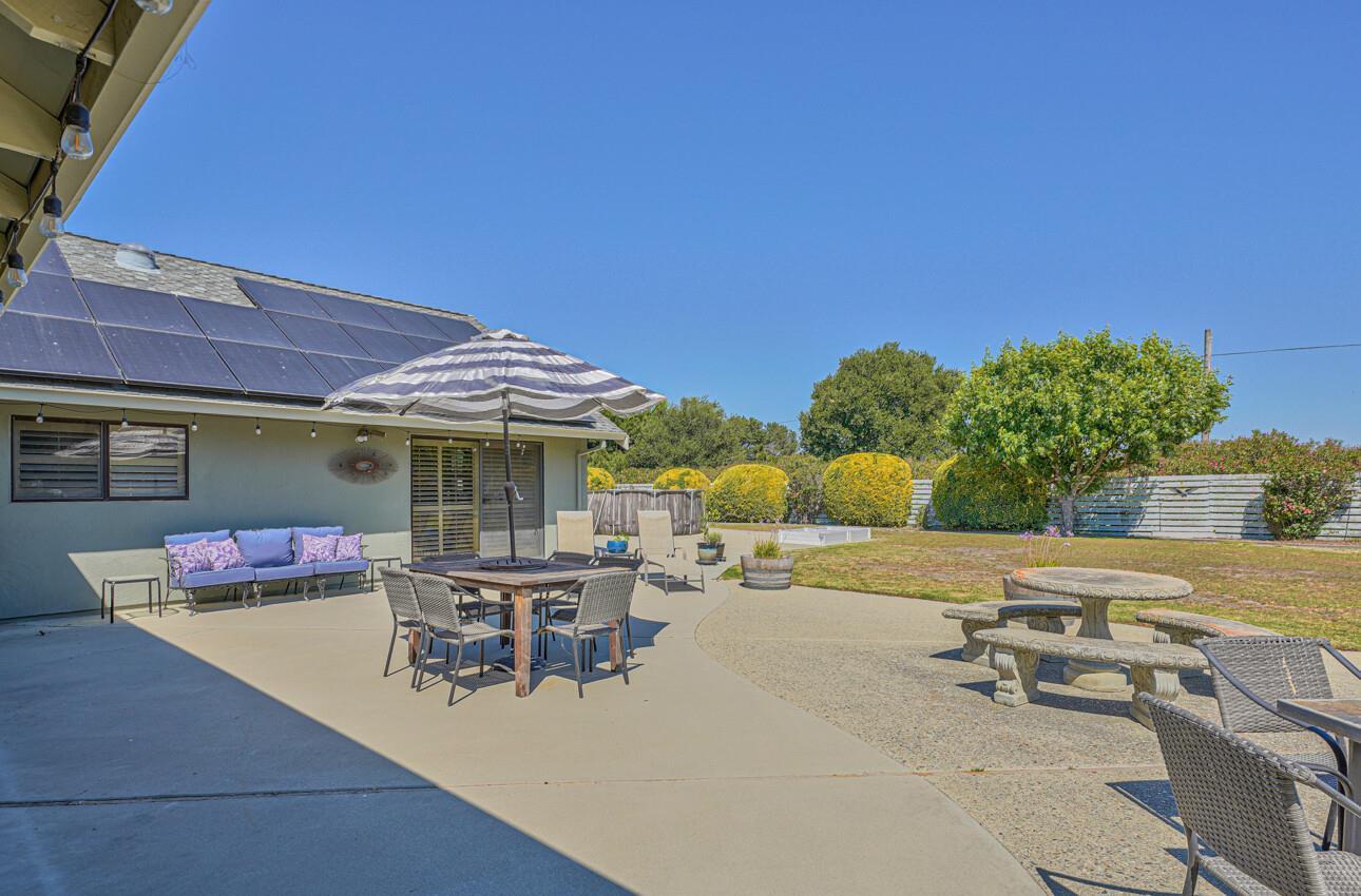 22105 Ranchito Drive Salinas, CA 93908 - Photo 32 of 38