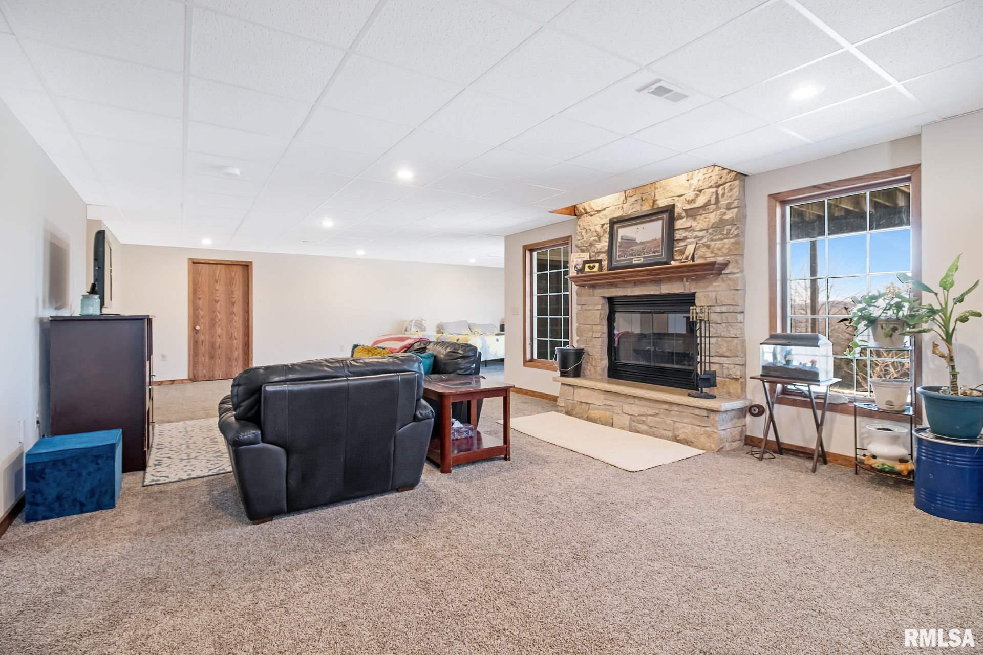 14114 Coyne Center Road Milan, IL 61264 - Photo 23 of 35 Gallery Image 23