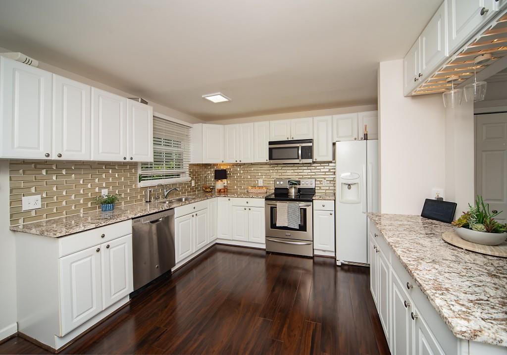 1261 Lavista Road Northeast, Unit N4 Atlanta, GA 30324 - Photo 13 of 38