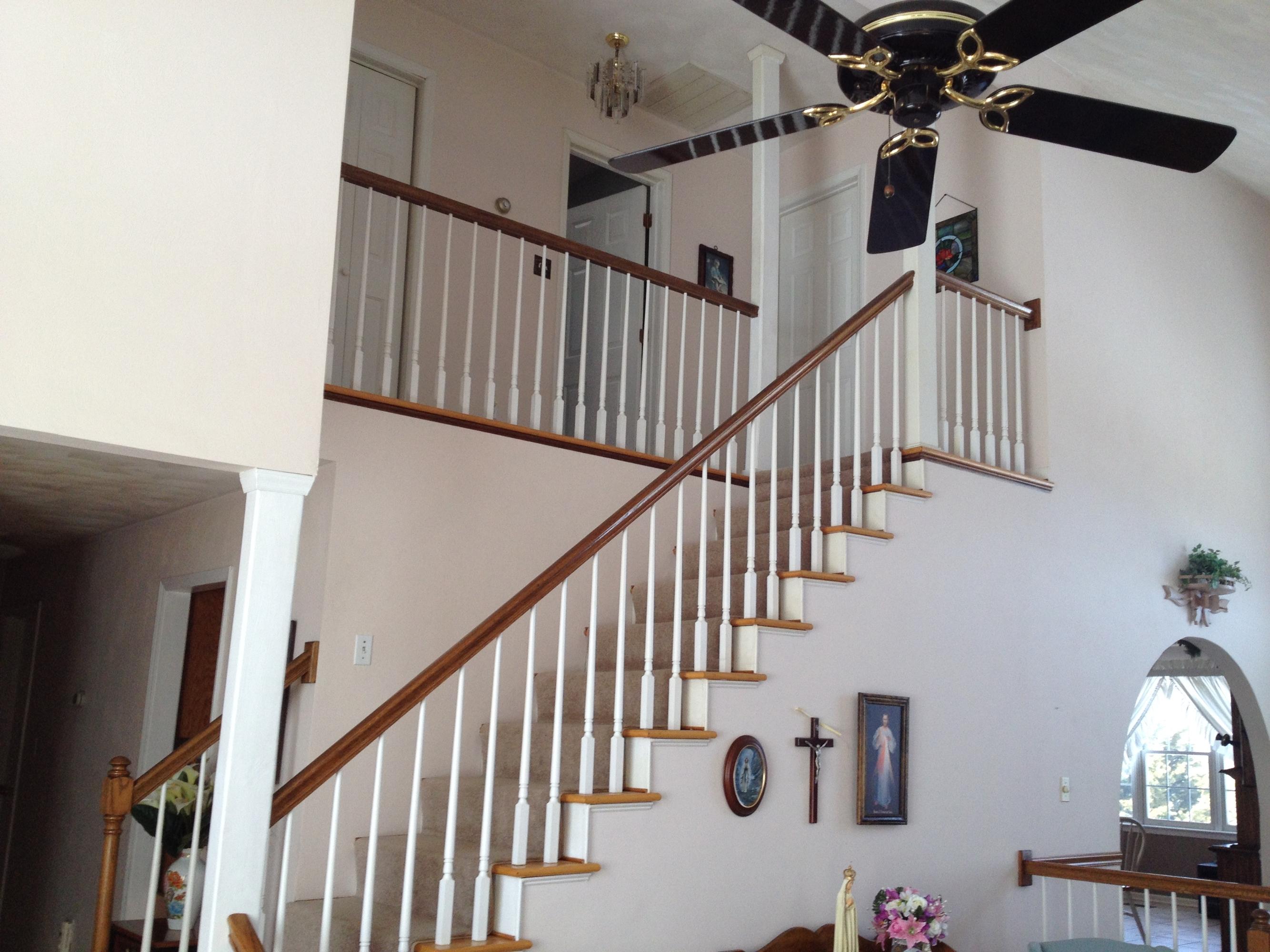 3316 Oak Ridge Road Fincastle, VA 24090 - Photo 6 of 29 Oak Ridge Staircase1