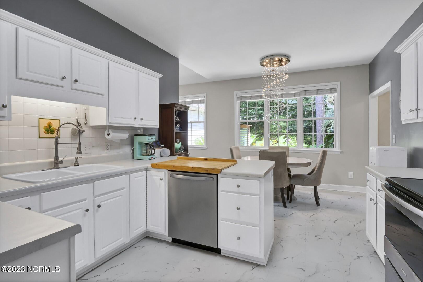 5225 Woods Edge Road Wilmington, NC 28409 - Photo 11 of 32 P4400513 (Large)
