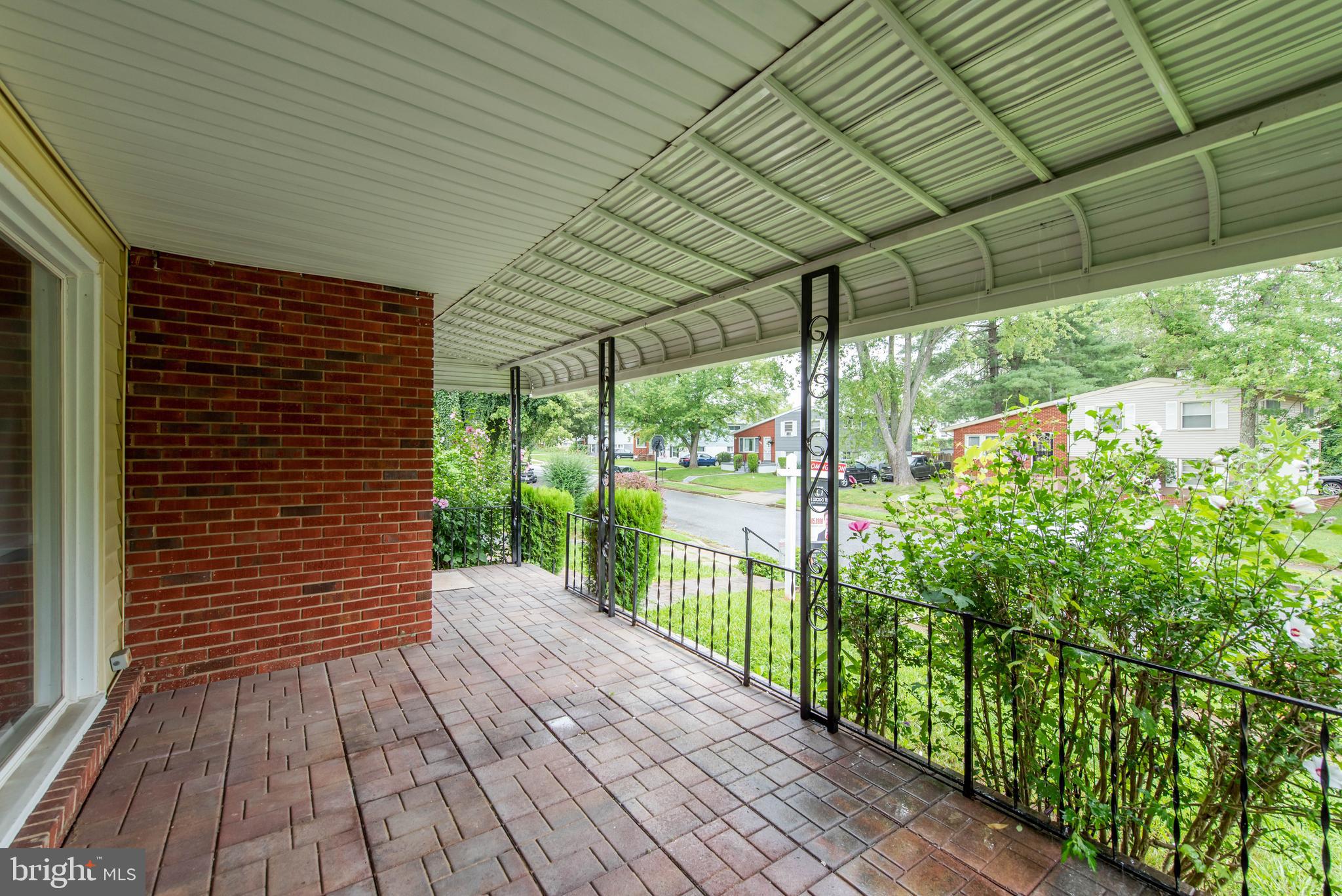 516 Gwynnvale Road Baltimore, MD 21208 - Photo 21 of 29 Front Porch