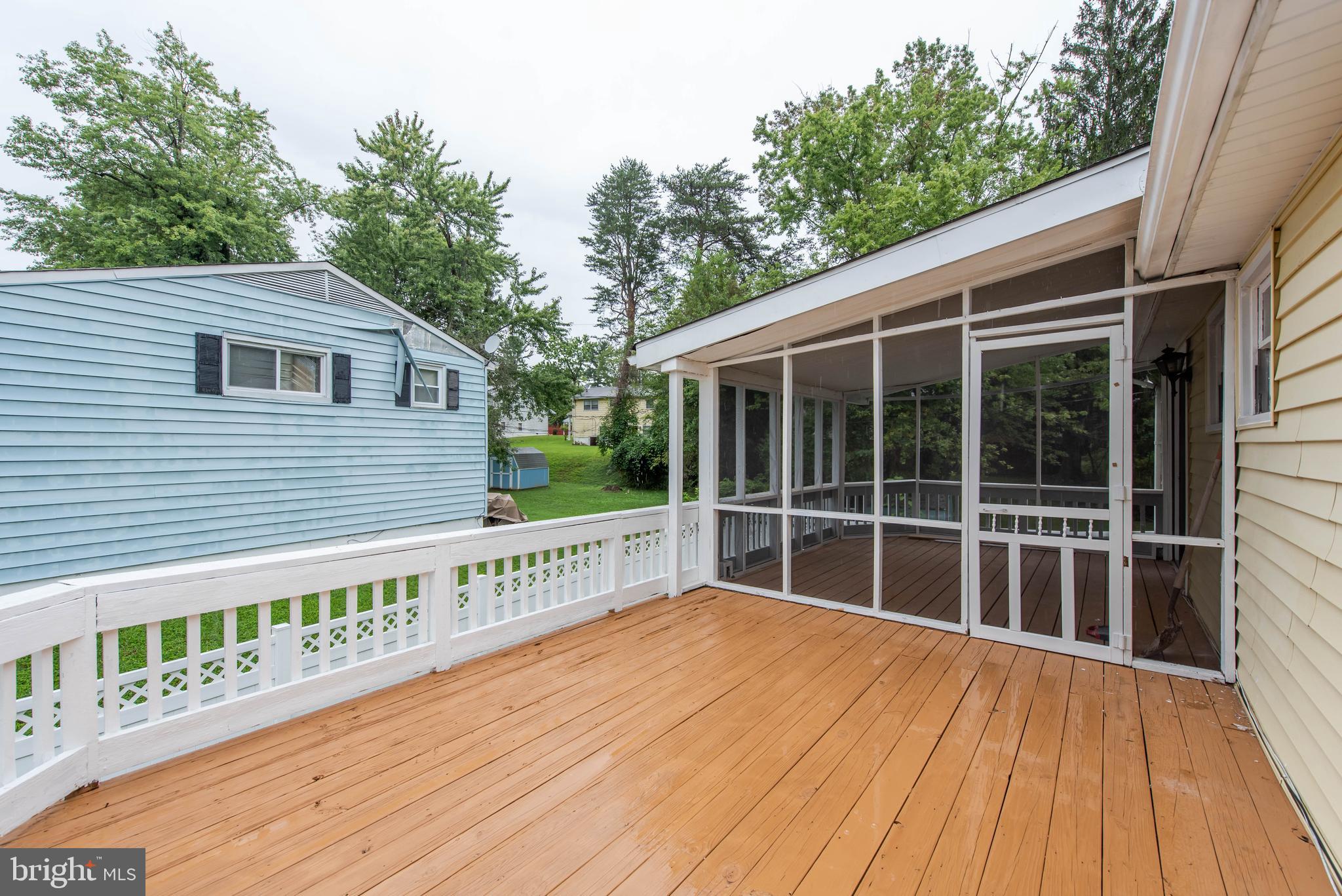 516 Gwynnvale Road Baltimore, MD 21208 - Photo 26 of 29 Deck