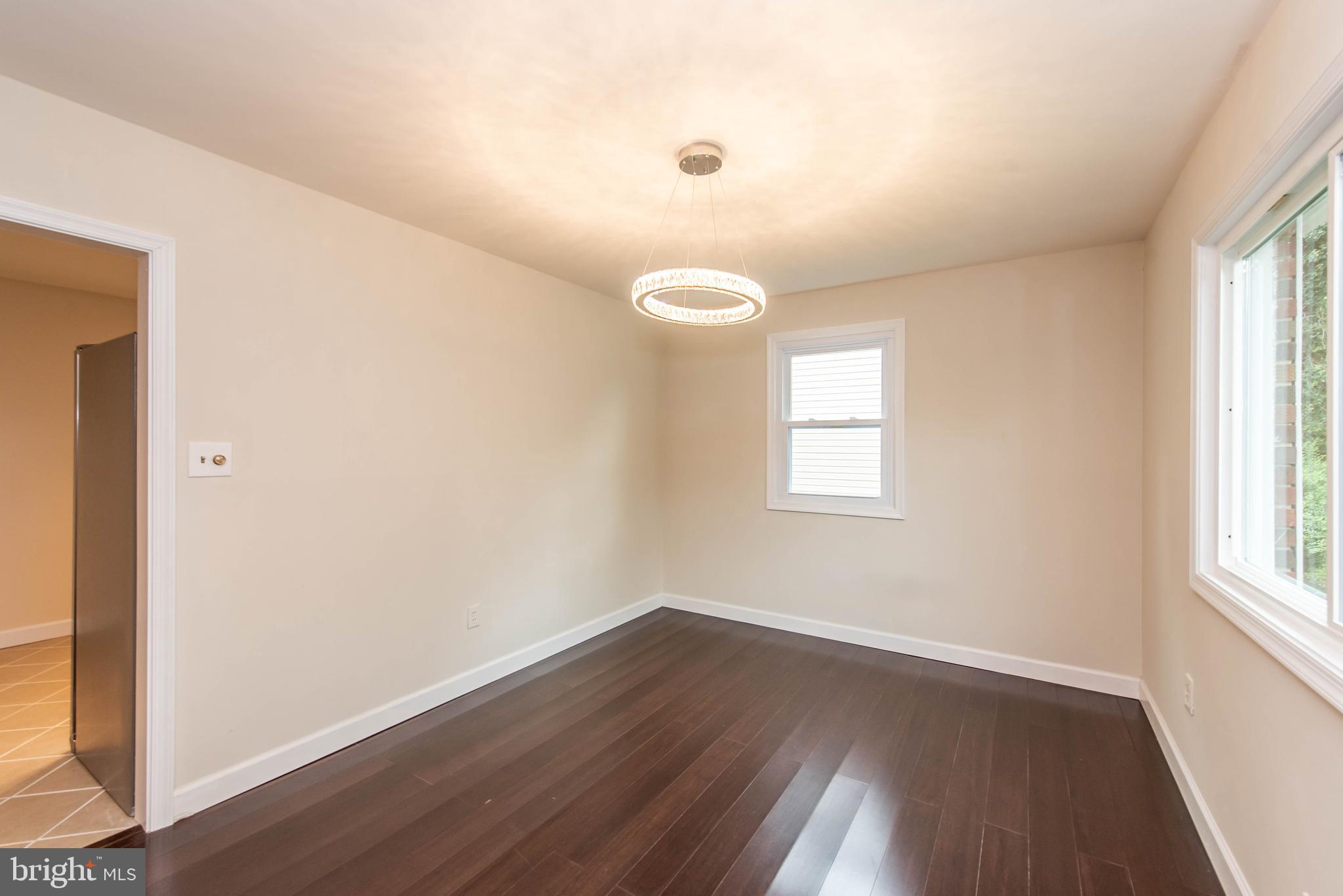 516 Gwynnvale Road Baltimore, MD 21208 - Photo 6 of 29 Dining Room