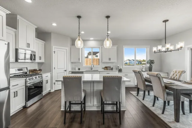 $579,900 | 225 10th Avenue Northeast, Hutchinson, MN 55350