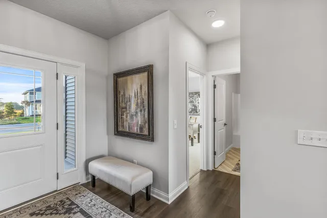 $579,900 | 225 10th Avenue Northeast, Hutchinson, MN 55350