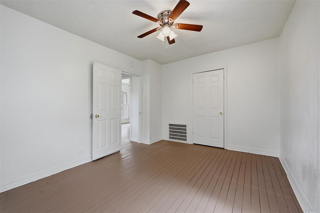 1105 West Hull Street Denison, TX 75020 - Photo 11 of 25