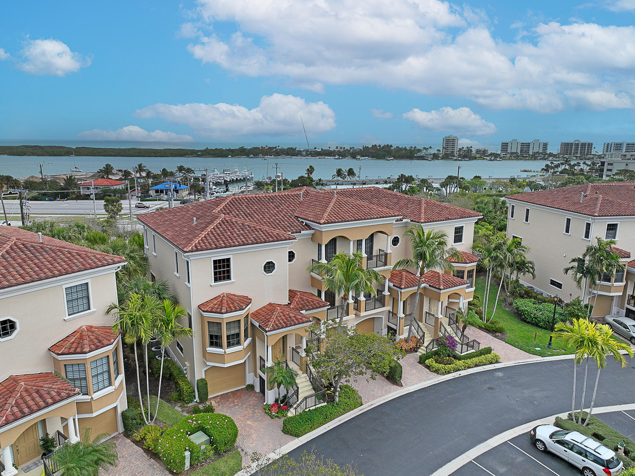 204 Del Sol Circle Tequesta, FL 33469 - Photo 43 of 43 Exterior Aerial