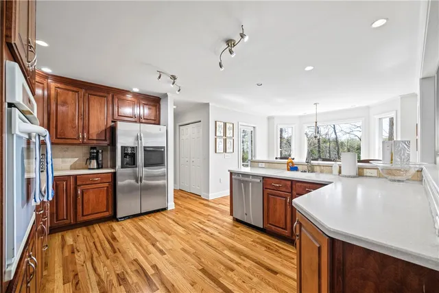 $949,500 | 521 Shirley Circle, Anderson, SC 29625