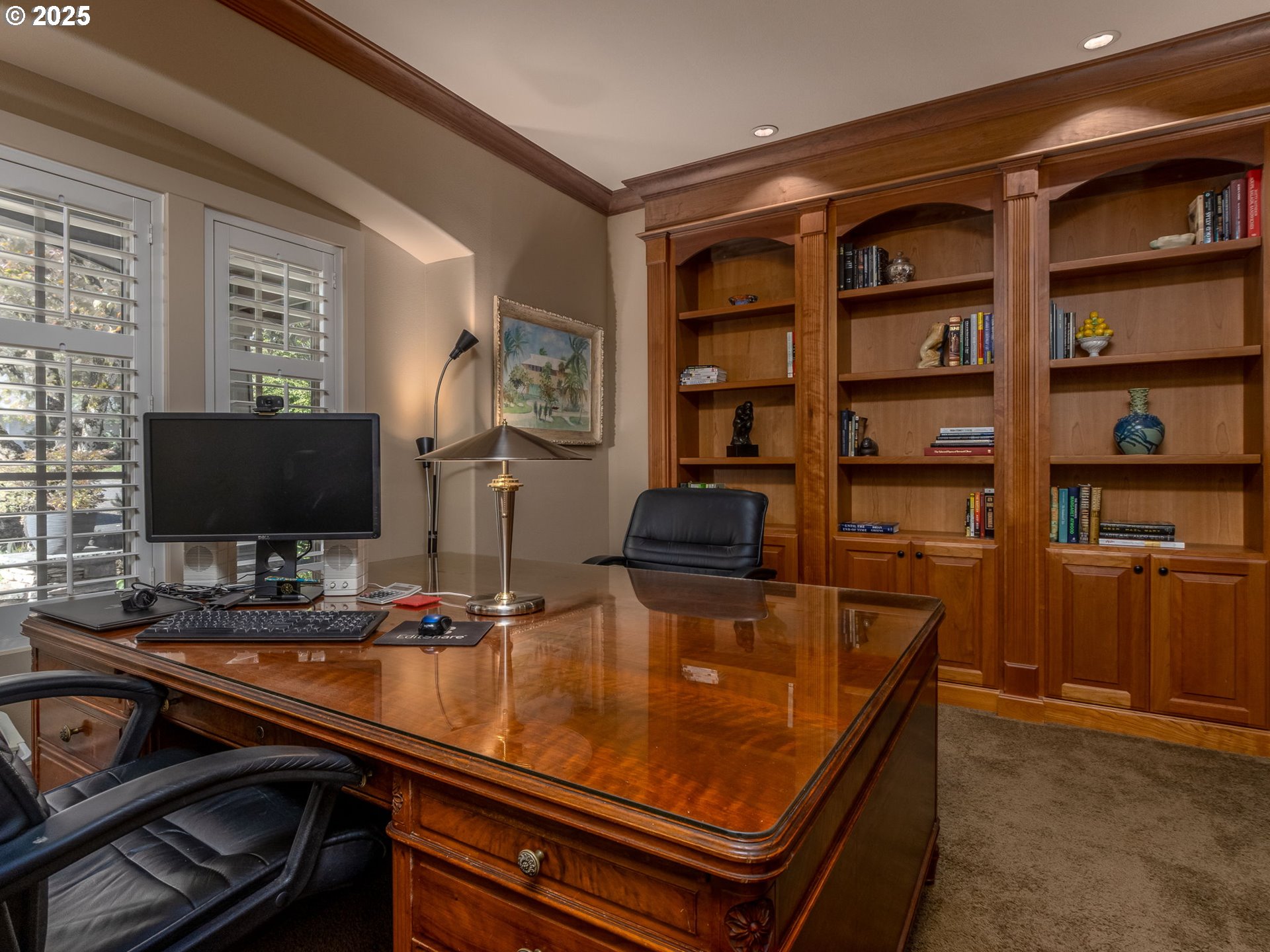 755 6th Street Lake Oswego, OR 97034 - Photo 17 of 48 a room with furniture and a flat screen tv