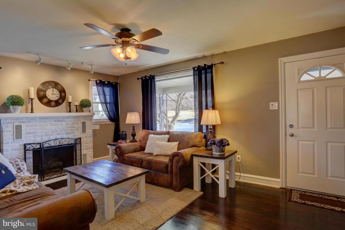 201 Jefferson Road Reinholds, PA 17569 - Photo 5 of 35 Gallery Image 5