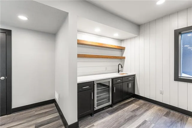 $810,000 | 15540 Eby Street, Overland Park, KS 66221