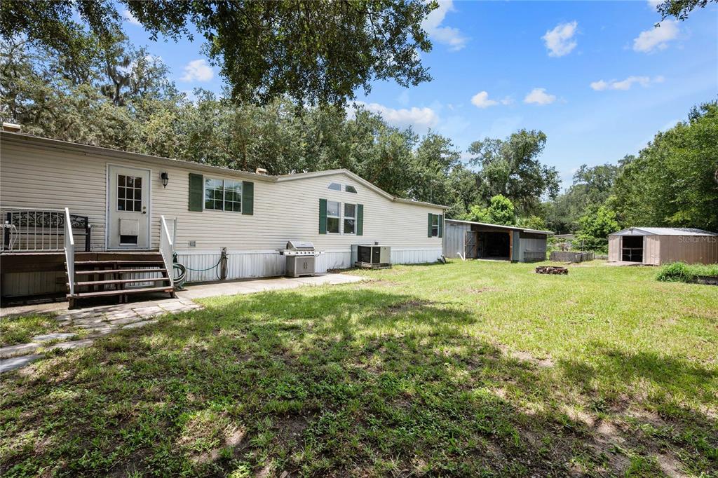 34945 Buck Road Zephyrhills, FL 33541 - Photo 38 of 47 Gallery Image 38