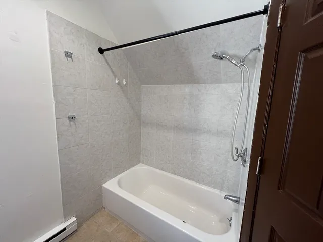 $2,800 | 45 Henry Avenue, Unit 3, Lynn, MA 01902