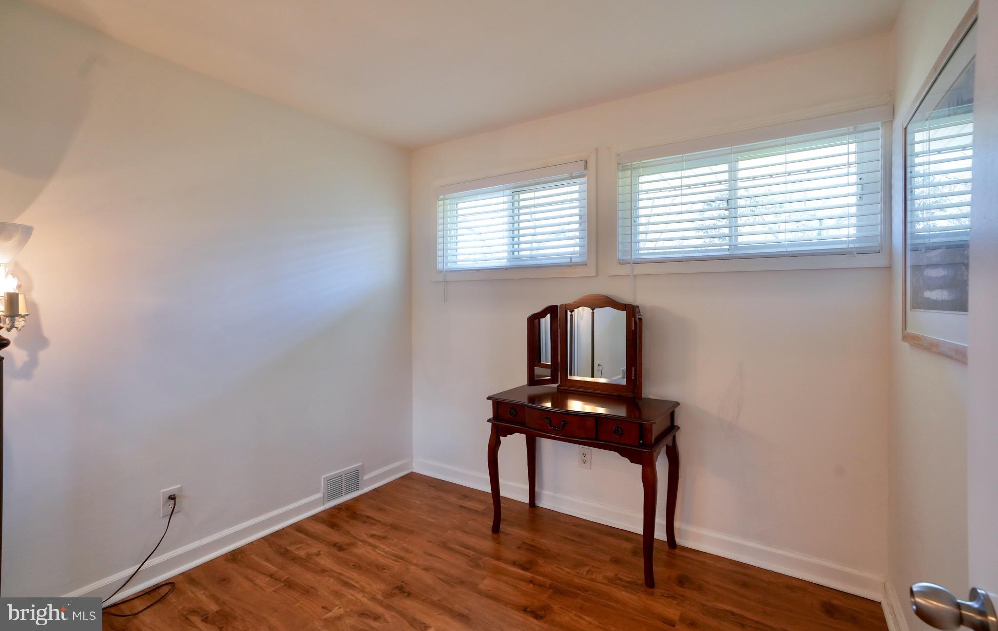 7308 Bath Street Springfield, VA 22150 - Photo 22 of 31 Gallery Image 22