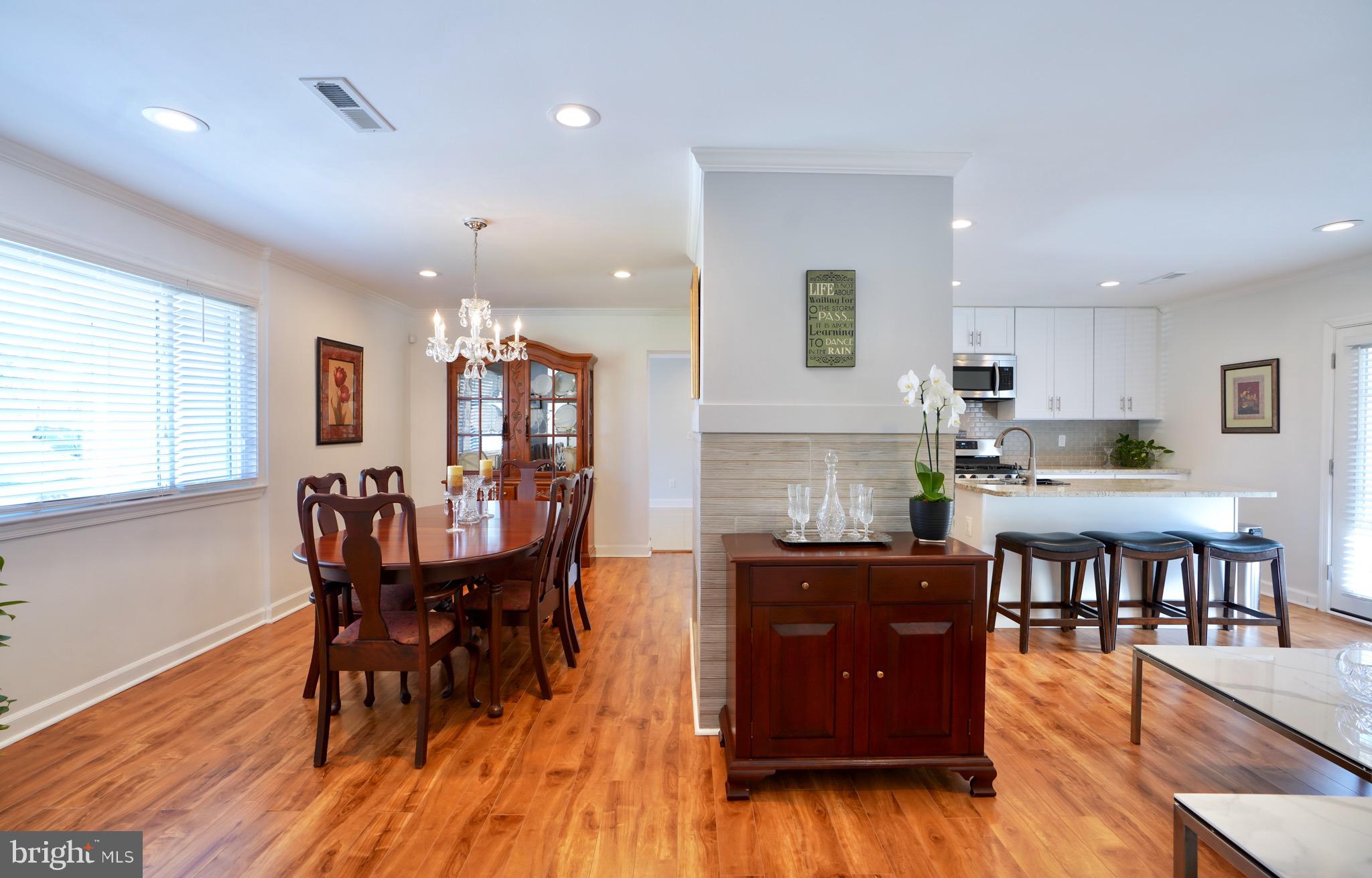 7308 Bath Street Springfield, VA 22150 - Photo 5 of 31 Gallery Image 5