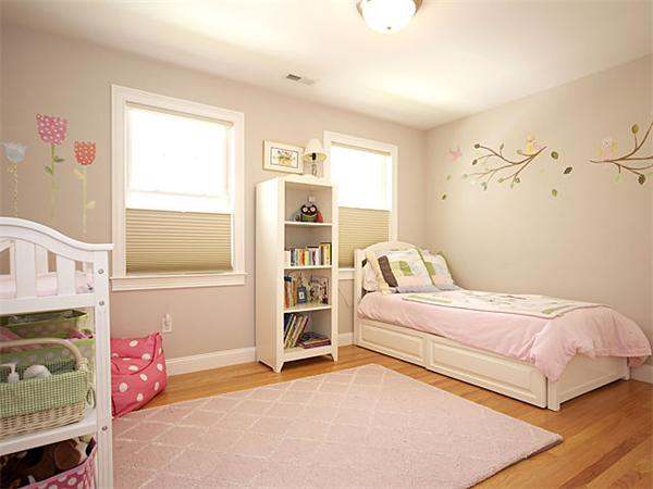 86 Sunset Road Arlington, MA 02474 - Photo 10 of 24 Gallery Image 10