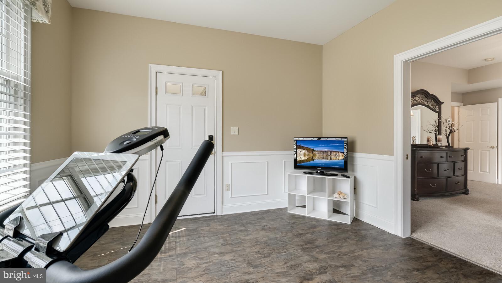 11 Camellia Road Levittown, PA 19057 - Photo 23 of 45 In Law Suite