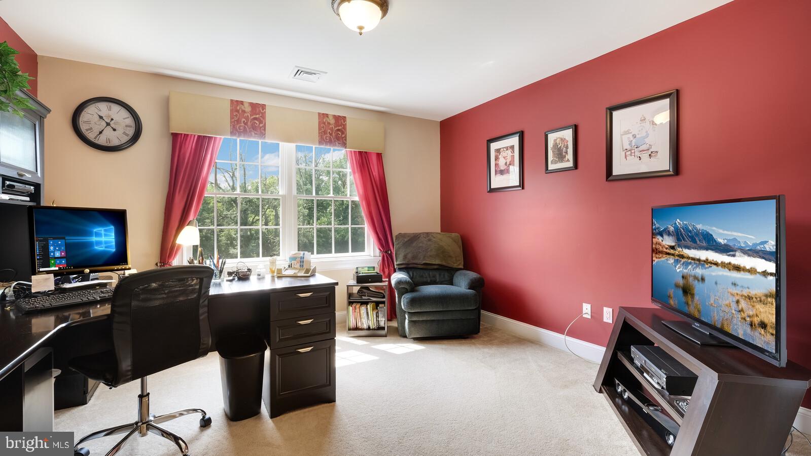 11 Camellia Road Levittown, PA 19057 - Photo 31 of 45 Office