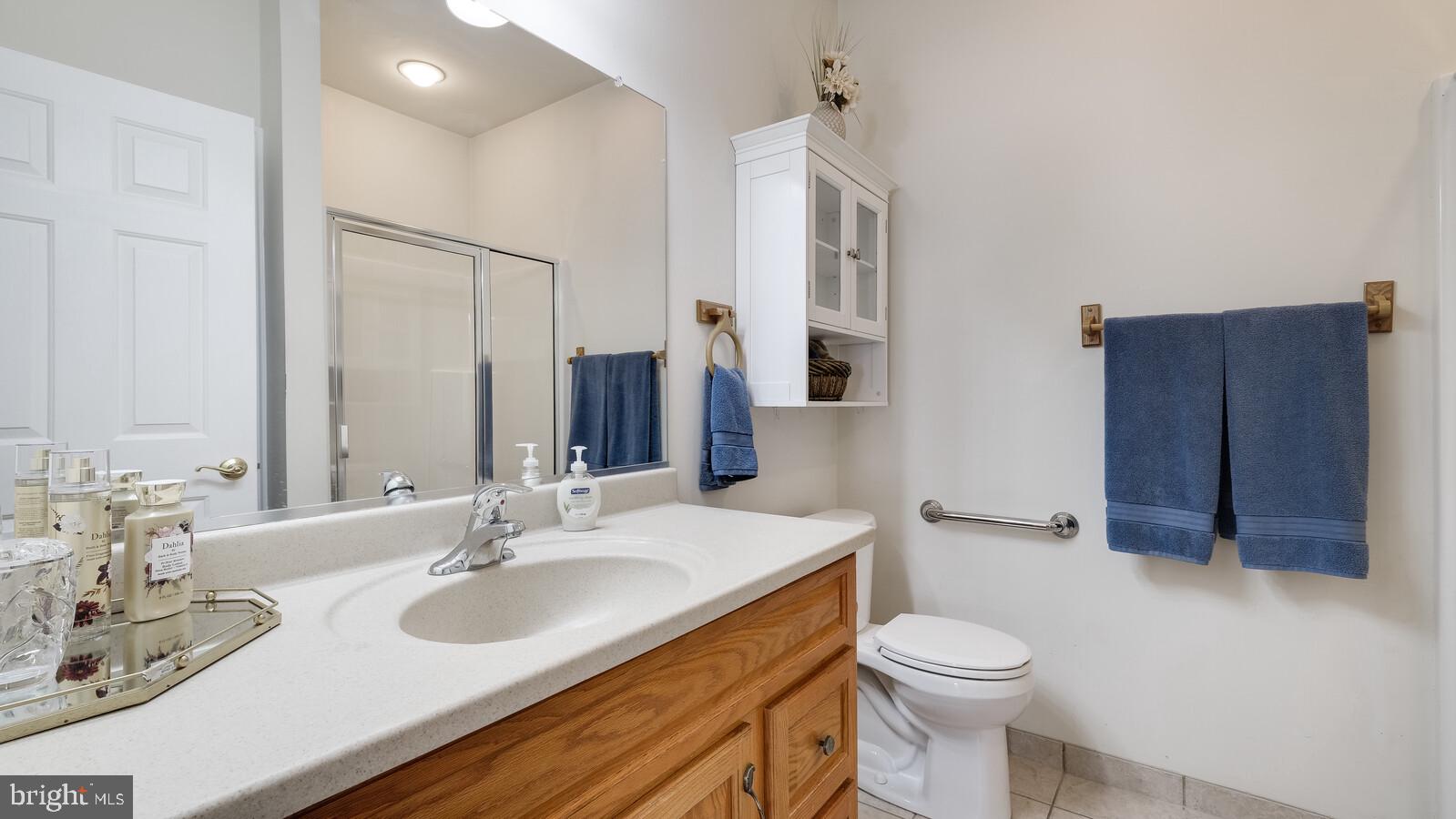 11 Camellia Road Levittown, PA 19057 - Photo 35 of 45 Full Bath 1