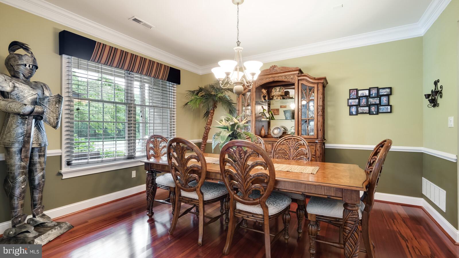 11 Camellia Road Levittown, PA 19057 - Photo 8 of 45 Dining Room