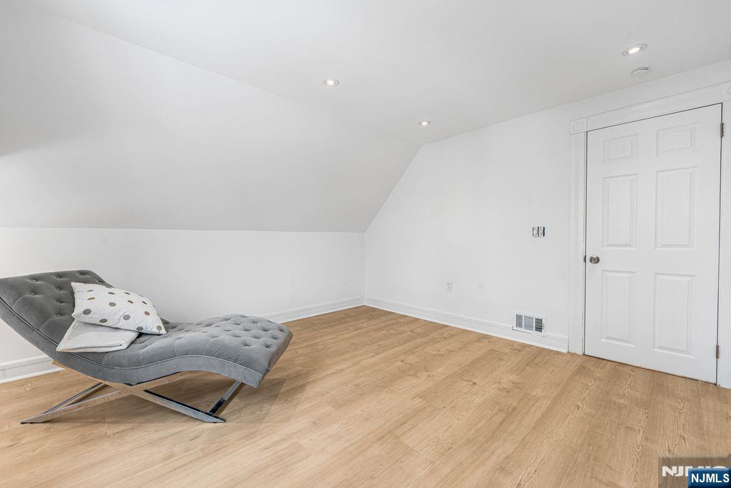 32 Forest Street, Unit 2 Montclair, NJ 07042 - Photo 17 of 18