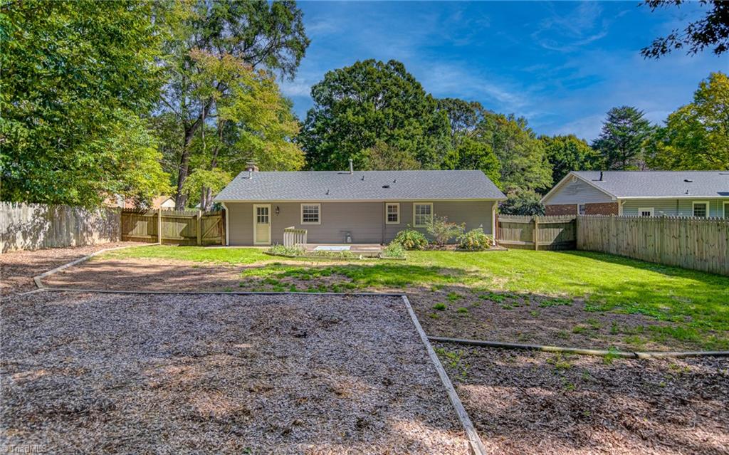 5111 Cheviot Road Greensboro, NC 27455 - Photo 28 of 31