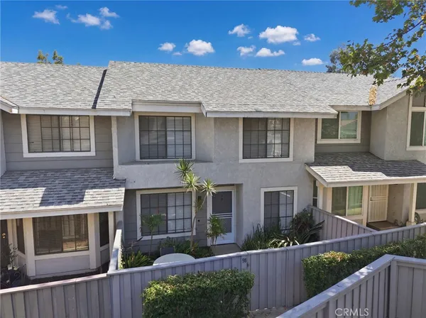 $340,000 | 1380 West 48th Street, Unit 98, San Bernardino, CA 92407