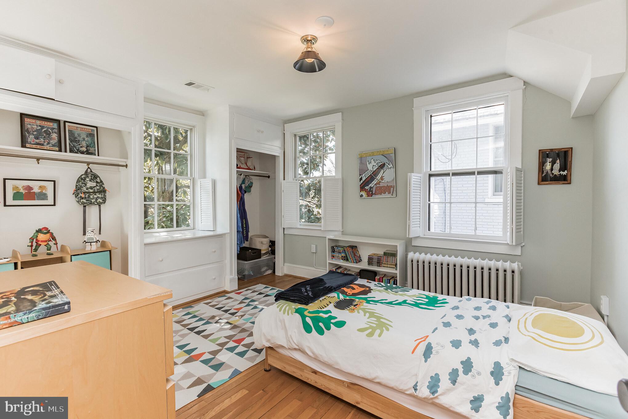 3305 Woodley Road Northwest Washington, DC 20008 - Photo 18 of 49