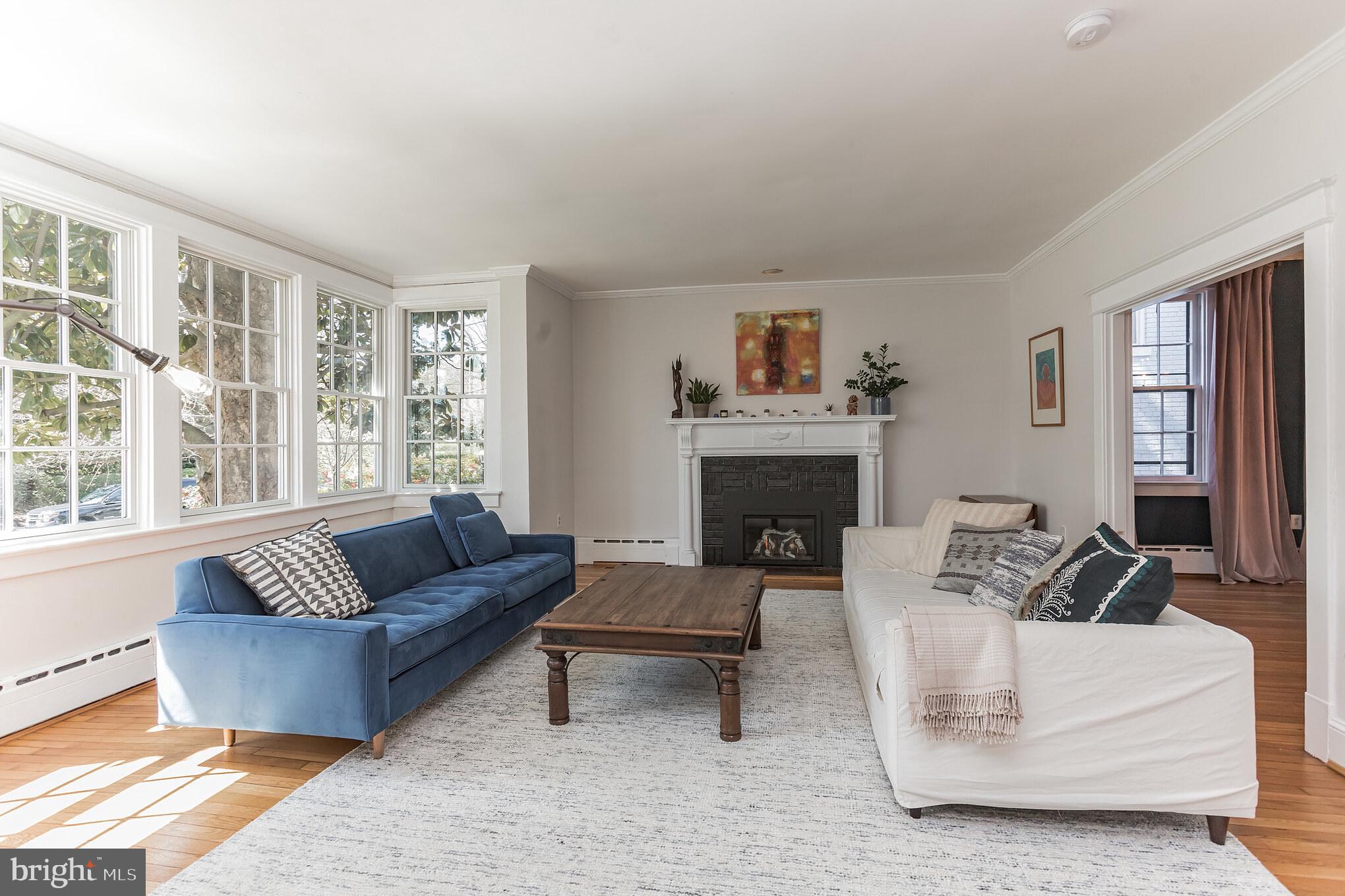 3305 Woodley Road Northwest Washington, DC 20008 - Photo 3 of 49