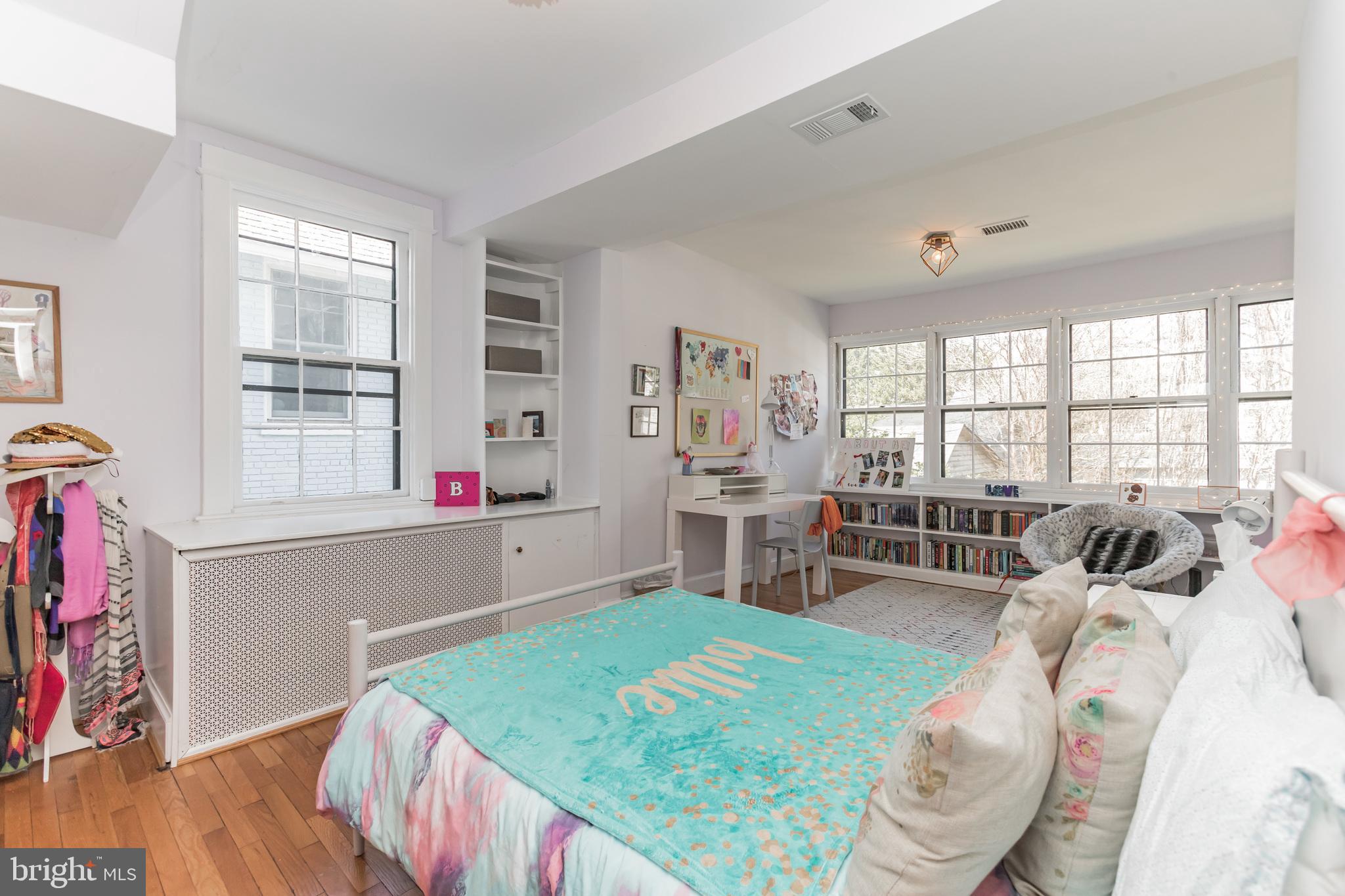 3305 Woodley Road Northwest Washington, DC 20008 - Photo 23 of 49