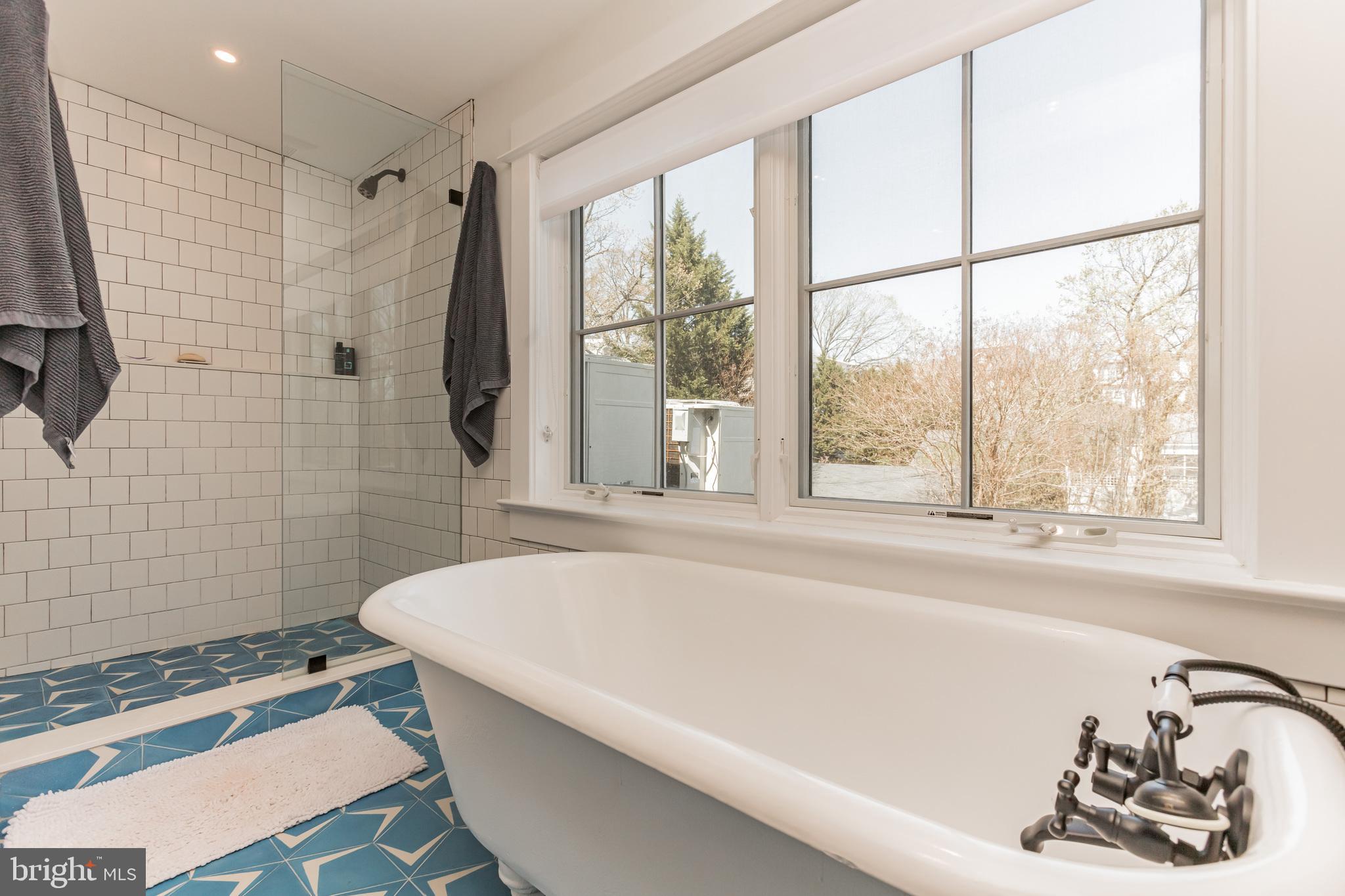 3305 Woodley Road Northwest Washington, DC 20008 - Photo 29 of 49