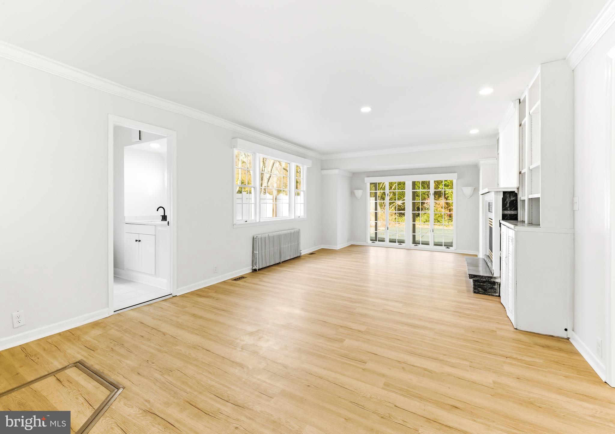 110 East Seaview Avenue Linwood, NJ 08221 - Photo 7 of 48 a view of an empty room with a window