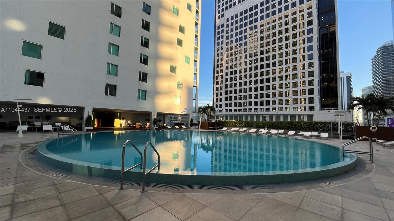 55 Southeast 6th Street, Unit 2601 Miami, FL 33131 - Photo 37 of 46