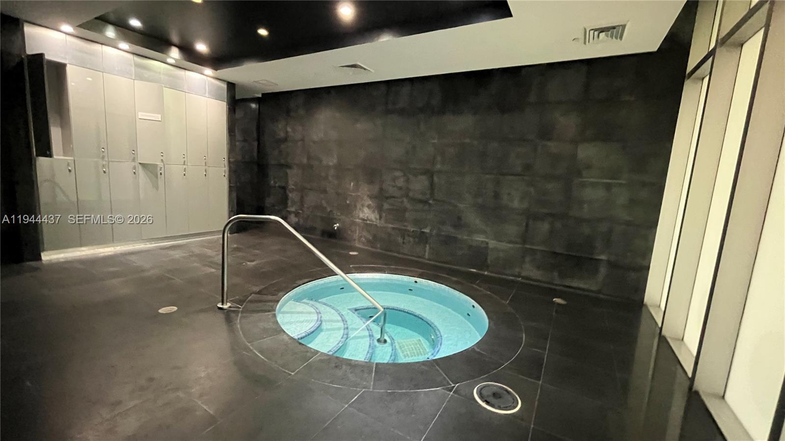 55 Southeast 6th Street, Unit 2601 Miami, FL 33131 - Photo 41 of 46