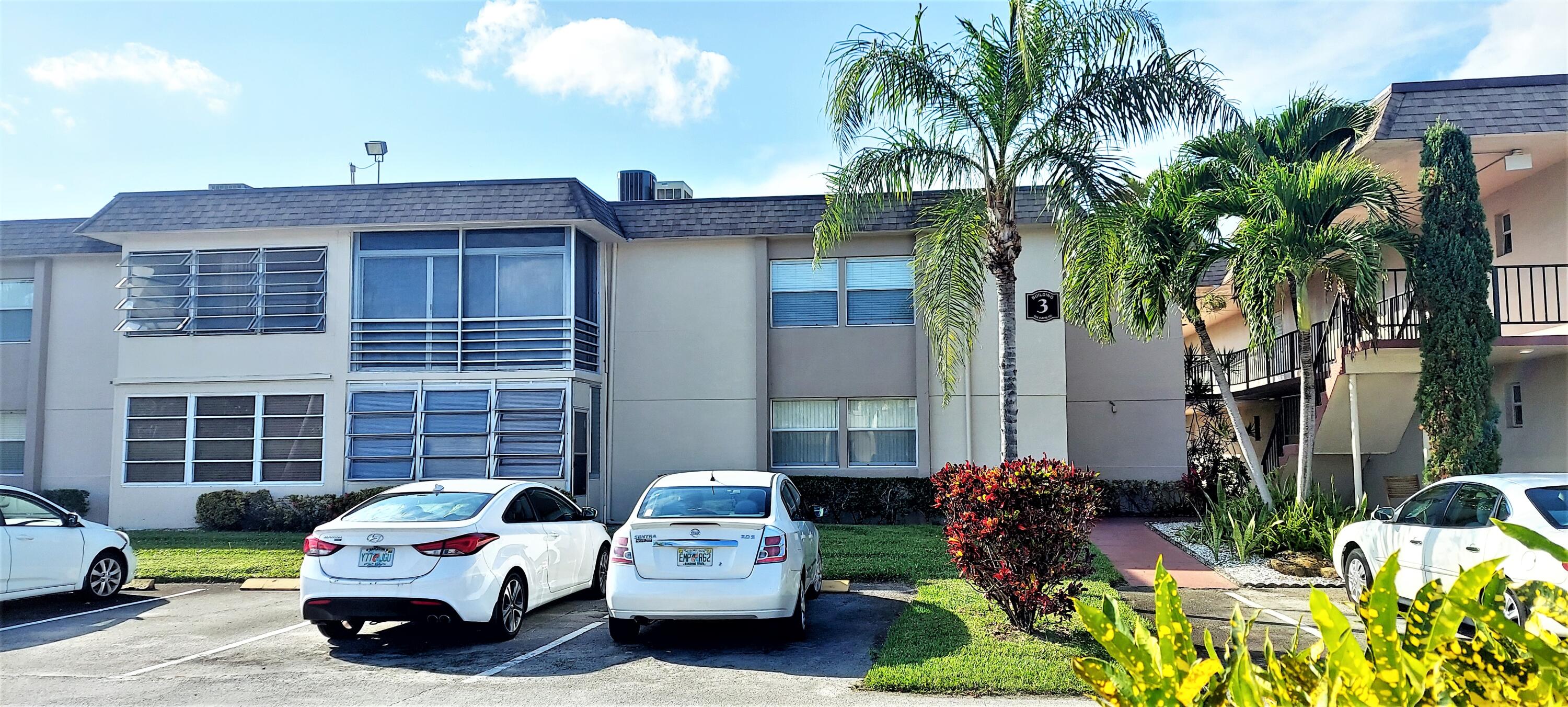 504 Davis Road, Unit 79 Palm Springs, FL 33461 - Photo 19 of 31 20221223_141206