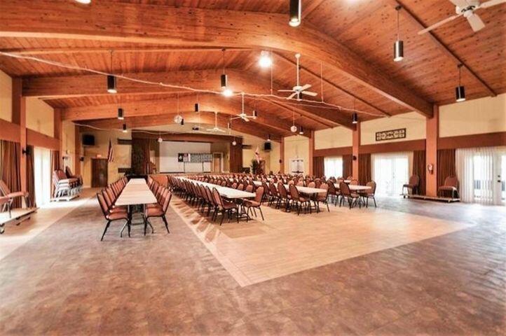 504 Davis Road, Unit 79 Palm Springs, FL 33461 - Photo 25 of 31 Auditorium