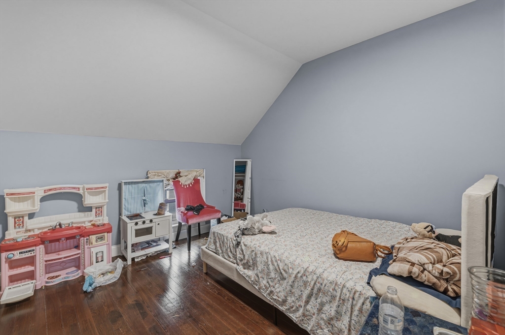 141-145 Hunter Street Fall River, MA 02721 - Photo 23 of 41