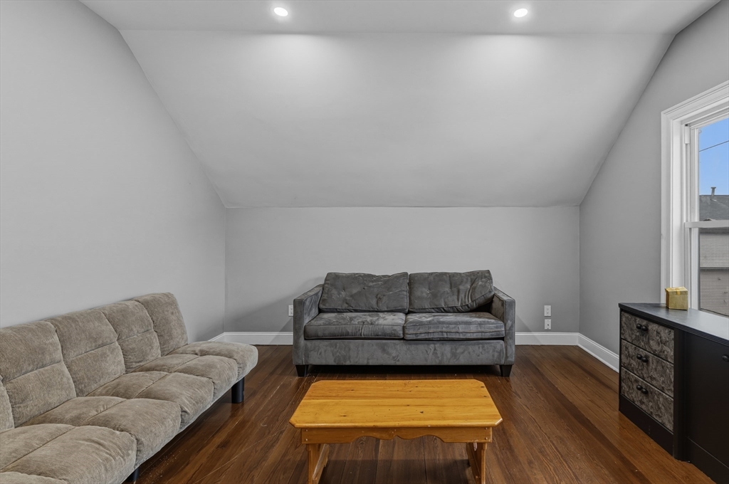 141-145 Hunter Street Fall River, MA 02721 - Photo 26 of 41