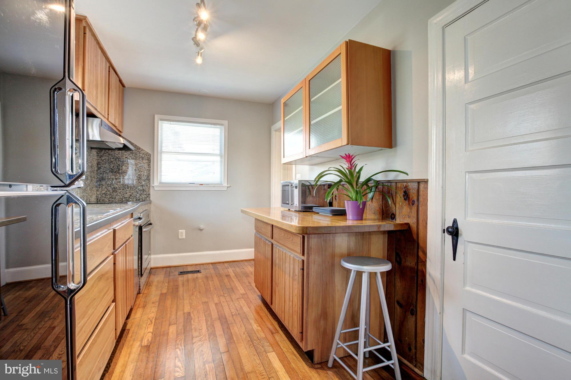 607 Eldrid Drive Silver Spring, MD 20904 - Photo 6 of 29 Kitchen