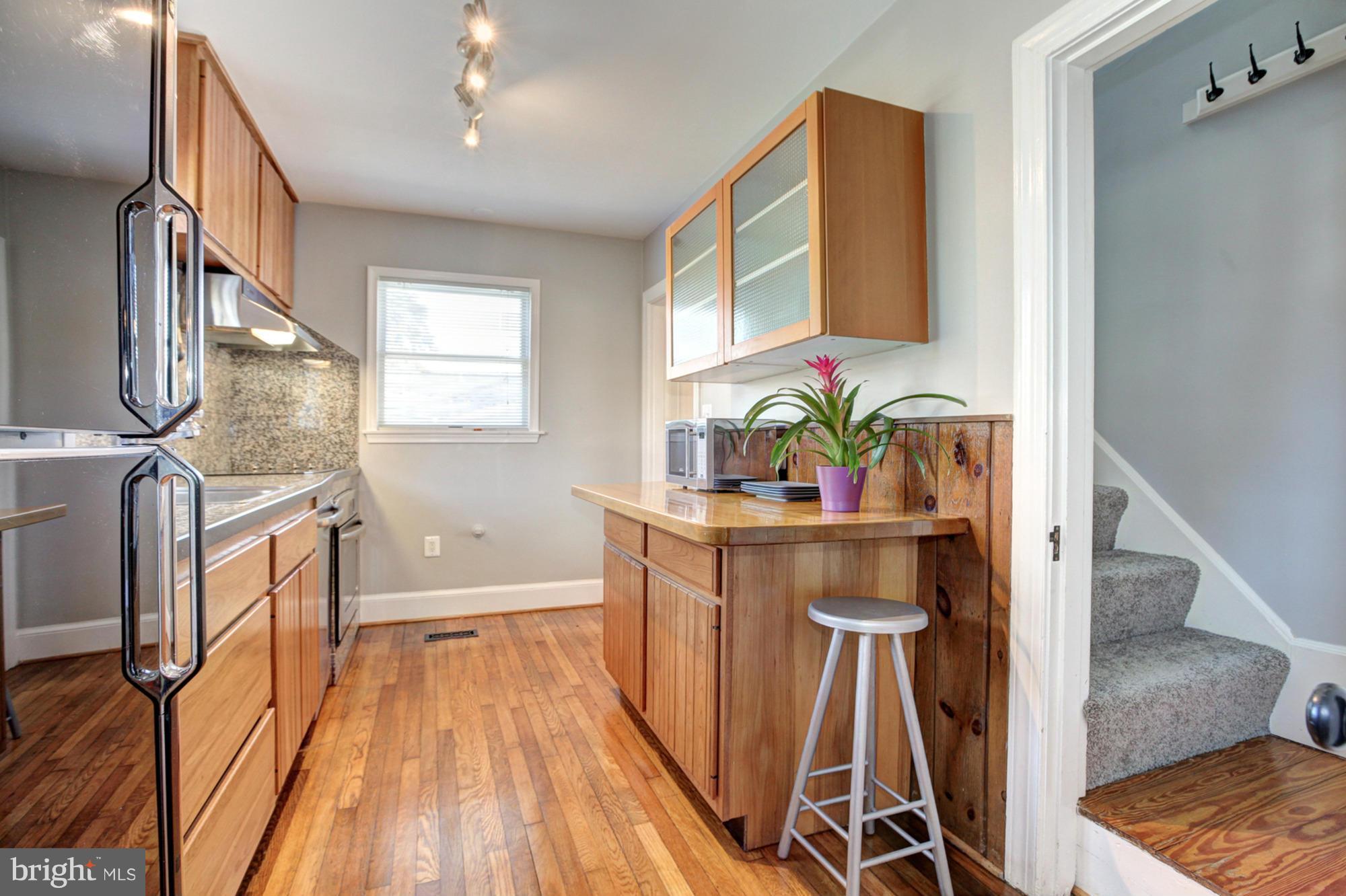 607 Eldrid Drive Silver Spring, MD 20904 - Photo 7 of 29 Kitchen