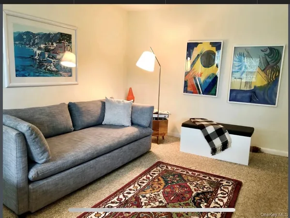 $480,000 | 40 Canoe Place Road, Unit 5, Hampton Bays, NY 11946