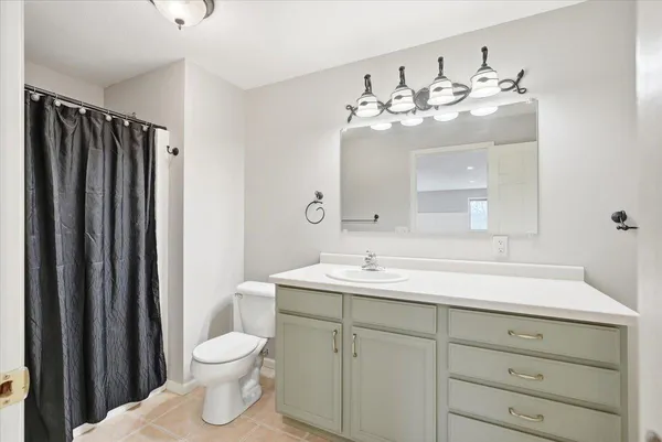 $724,900 | 55 Emerson Valley Drive, River Falls, WI 54022