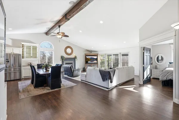 $724,900 | 55 Emerson Valley Drive, River Falls, WI 54022