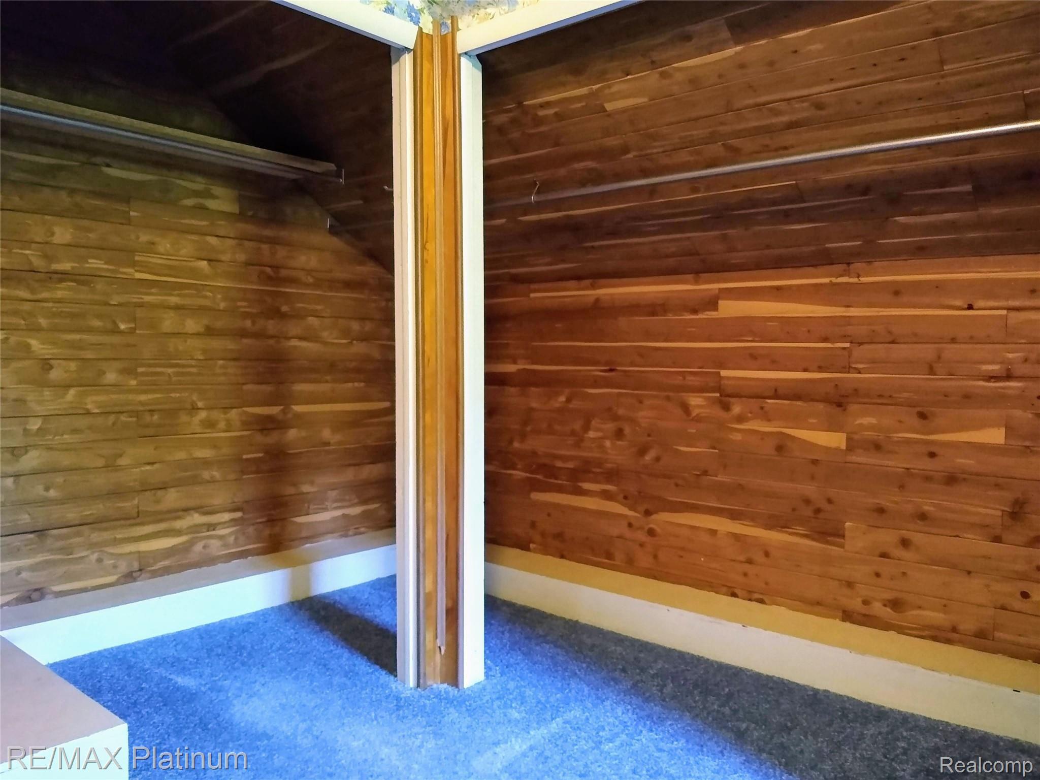 1555 Chilson Road Howell, MI 48843 - Photo 29 of 47 Second floor bedrooms w/cedar closets