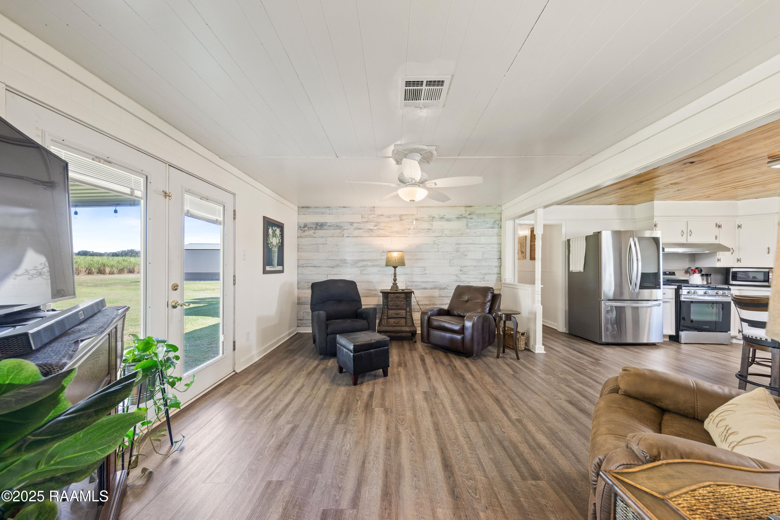 733 Highway 761 Church Point, LA 70525 - Photo 11 of 38 733LA761-36