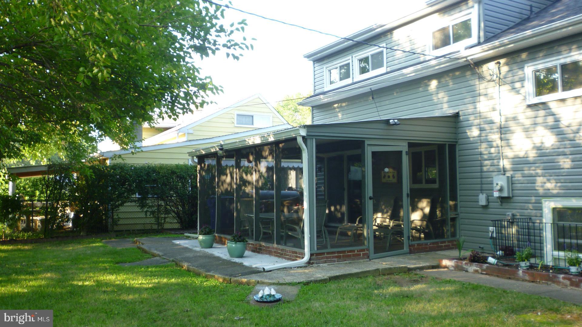 21 Merriman Road Newark, DE 19713 - Photo 40 of 44 View of Screen Porch